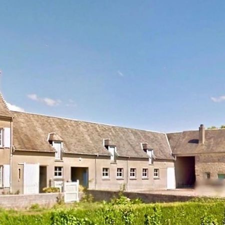 Gite Spacieux Et Chaleureux Sainte-Mere-Eglise Exterior photo